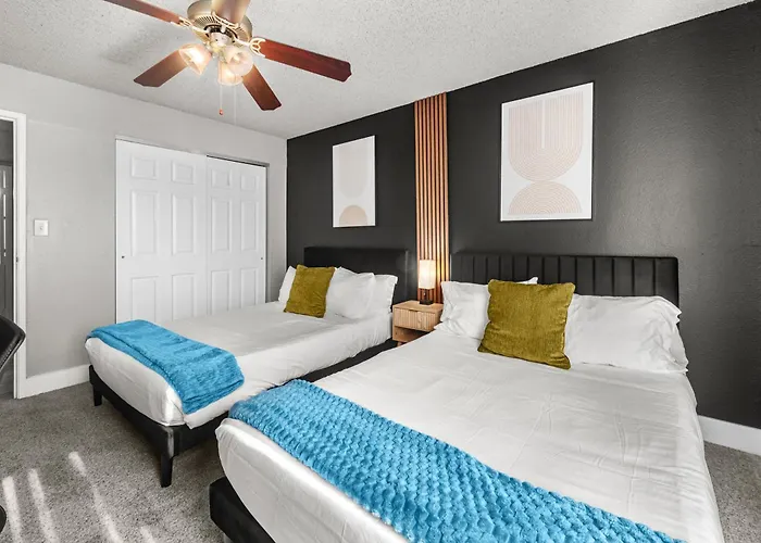 Apartment 2br Hideaway Near Asu Pool Access Pet-friendly & Parking Tempe
