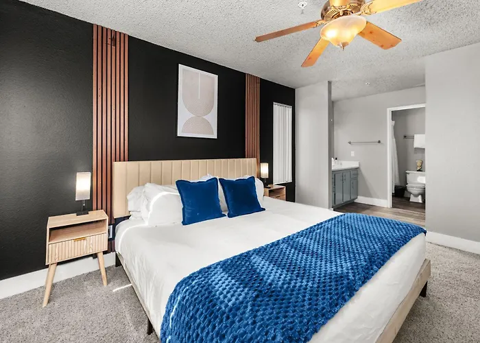 2br Hideaway Near Asu Pool Access Pet-friendly & Parking Apartment *