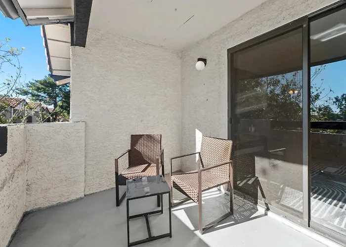 2br Hideaway Near Asu Pool Access Pet-friendly & Parking Apartment