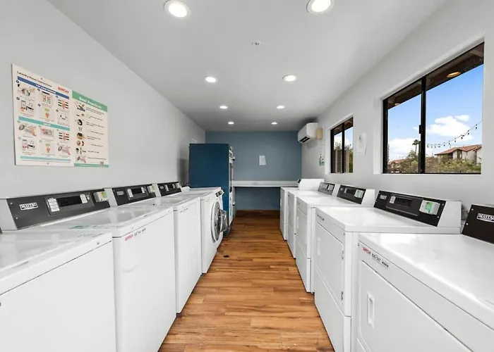 Apartment 2br Hideaway Near Asu Pool Access Pet-friendly & Parking