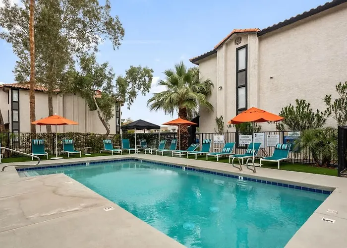 2br Hideaway Near Asu Pool Access Pet-friendly & Parking *