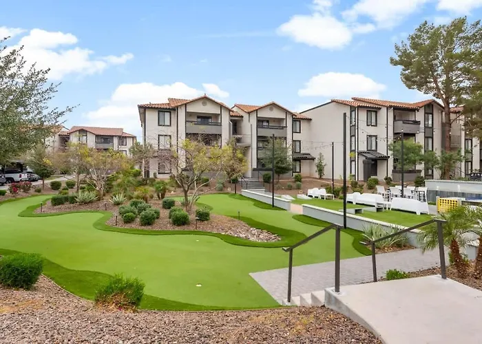 Apartment 2br Hideaway Near Asu Pool Access Pet-friendly & Parking *